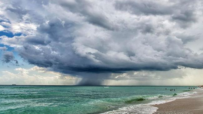 Bahamas storm